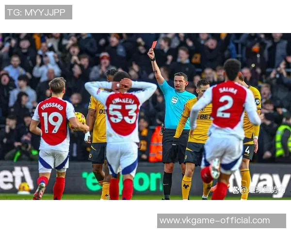 德甲焦点战拜仁小胜曼城红牌争议引发全场热议