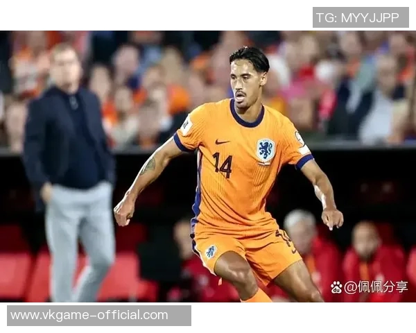 英超激战AC米兰狂胜曼联六比二帽子戏法引发争议判罚热议